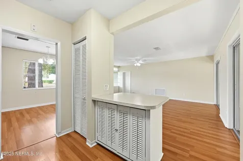 457 Nightingale Road Jacksonville FL 32216