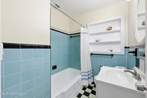 457 Nightingale Road Jacksonville FL 32216