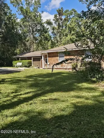 2061 Harvard Street Middleburg FL 32068