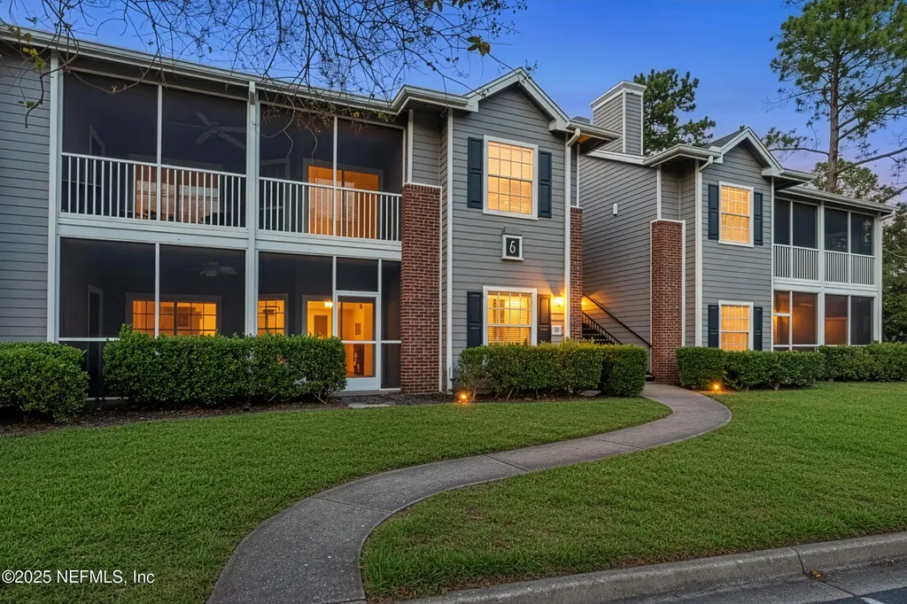 10000 Gate Parkway Jacksonville FL 32246