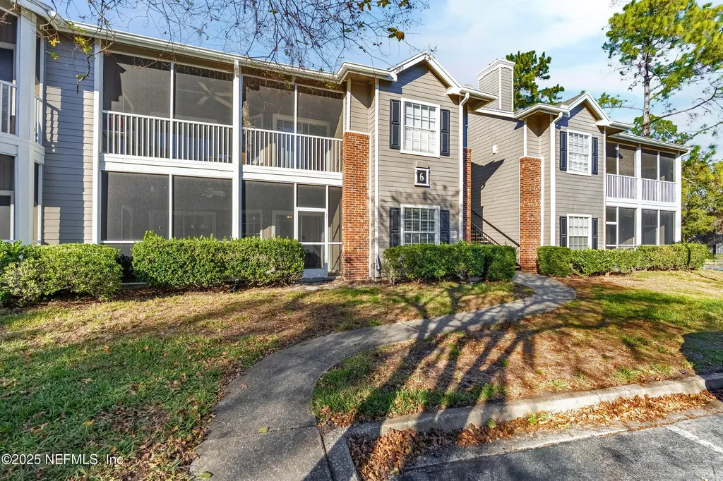 10000 Gate Parkway Jacksonville FL 32246