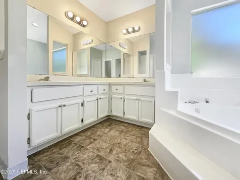 2058 Manucy Court Middleburg FL 32068