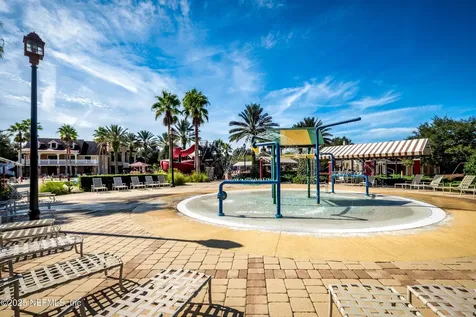 2975 Laurel Springs Drive Green Cove Springs FL 32043