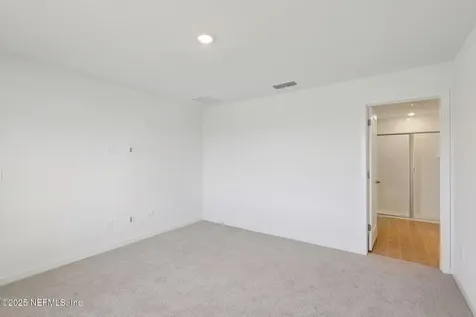 12673 Senbay Court Jacksonville FL 32218