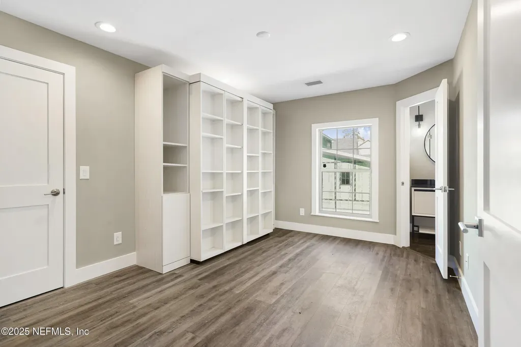 4579 Swilcan Bridge Lane N Jacksonville FL 32224