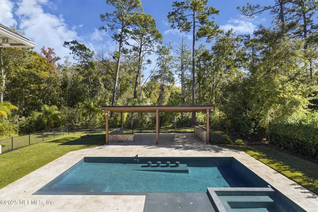 4579 Swilcan Bridge Lane N Jacksonville FL 32224