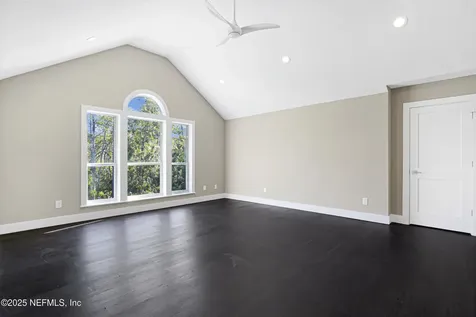 4579 Swilcan Bridge Lane N Jacksonville FL 32224