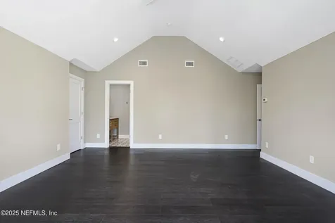 4579 Swilcan Bridge Lane N Jacksonville FL 32224