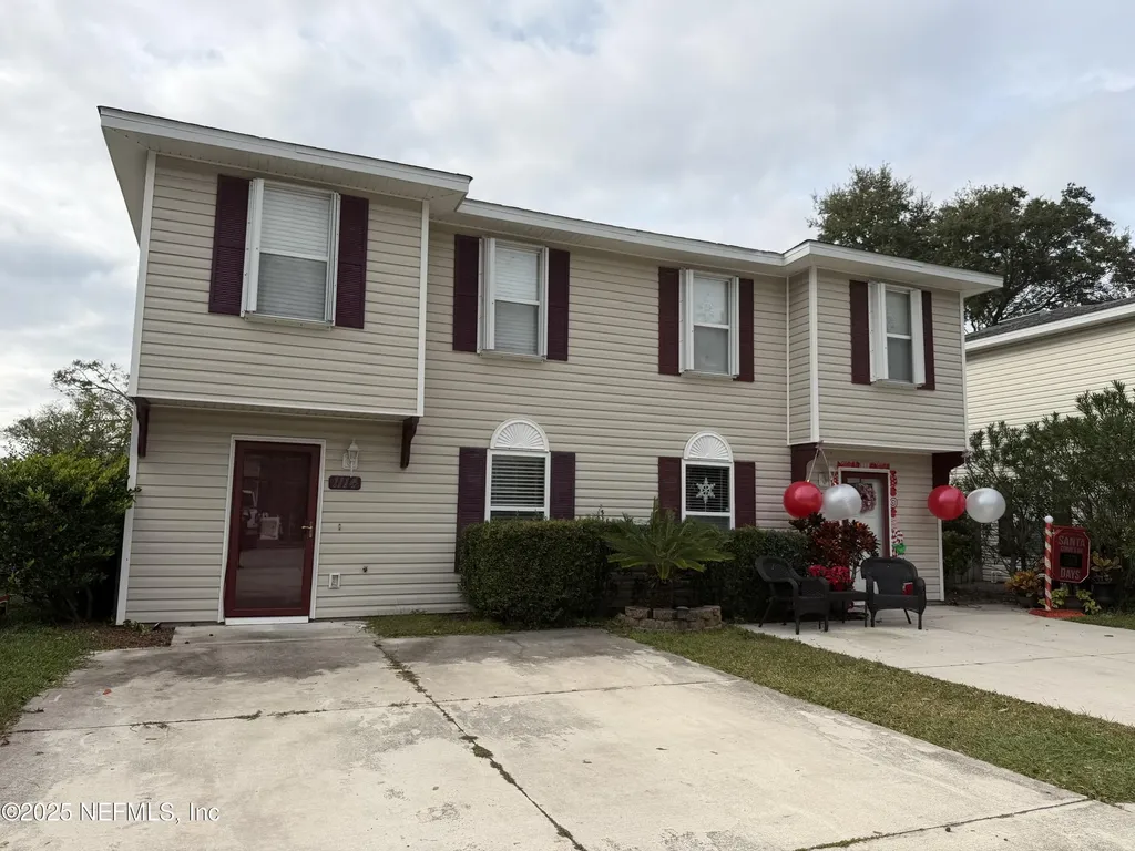 1114 Scheidel Court Atlantic Beach FL 32233