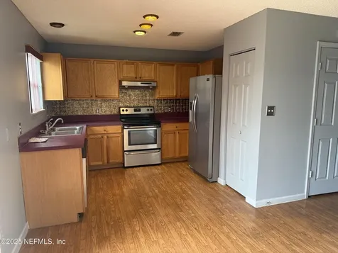 1114 Scheidel Court Atlantic Beach FL 32233