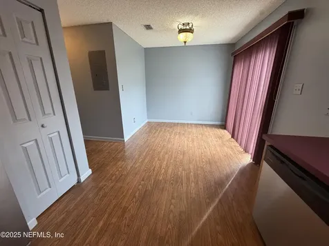 1114 Scheidel Court Atlantic Beach FL 32233