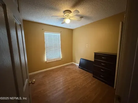 1114 Scheidel Court Atlantic Beach FL 32233