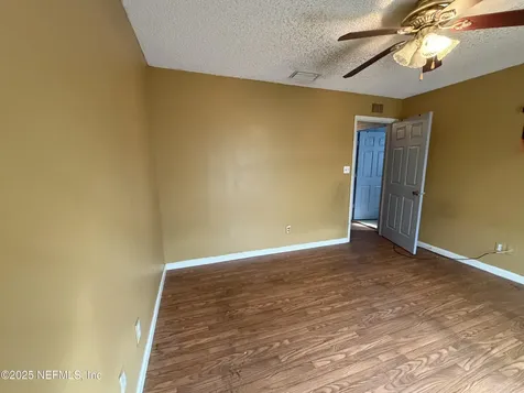 1114 Scheidel Court Atlantic Beach FL 32233