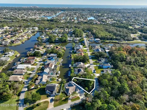 27 Colechester Lane Palm Coast FL 32137
