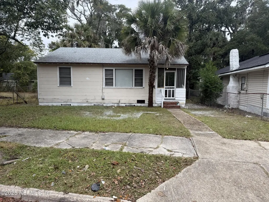947 Glencarin Street Jacksonville FL 32208
