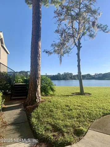 10000 Gate Parkway N Jacksonville FL 32246