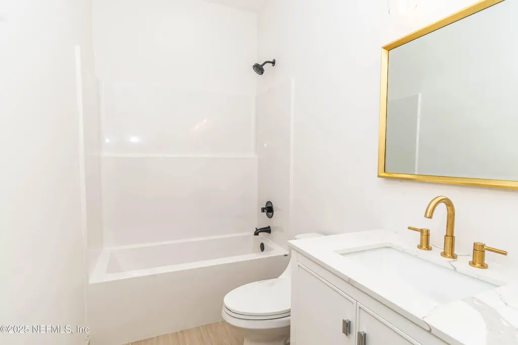 9762 Sherman Avenue S Glen St. Mary FL 32040