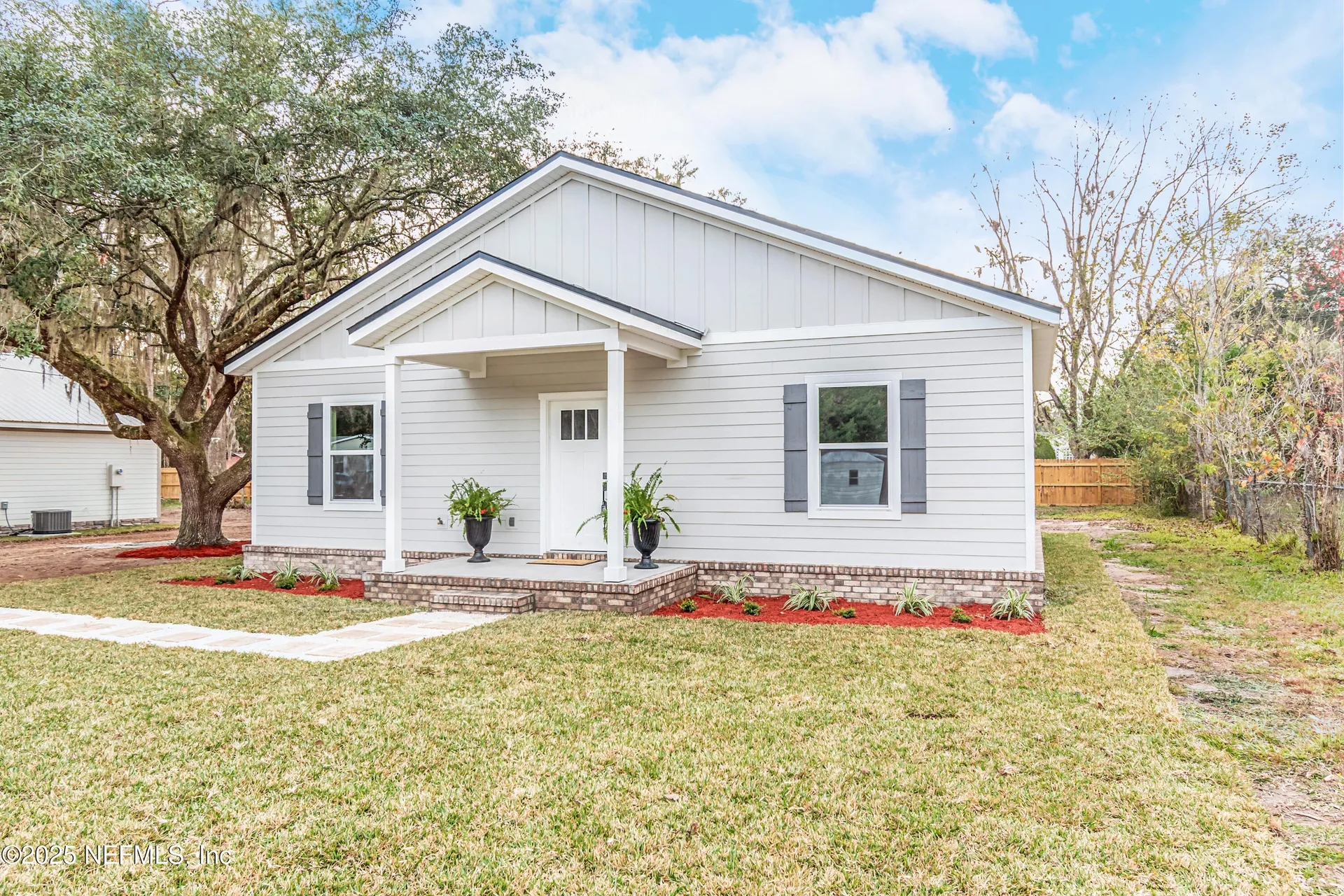 9762 Sherman Avenue S Glen St. Mary FL 32040