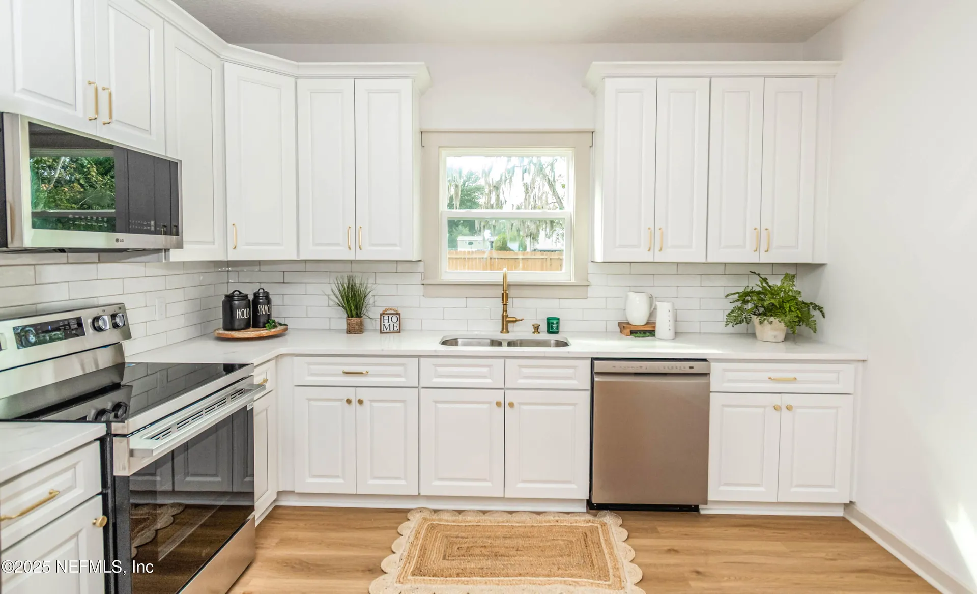 9762 Sherman Avenue S Glen St. Mary FL 32040