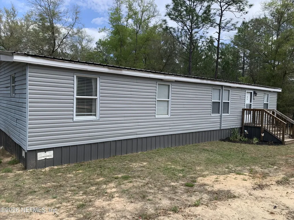 246 Rainbow Drive Hawthorne FL 32640