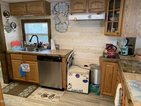 246 Rainbow Drive Hawthorne FL 32640