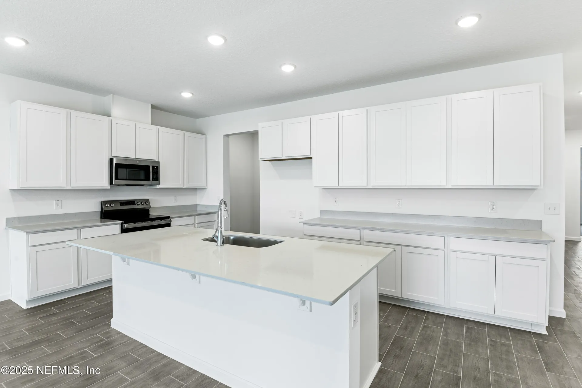 328 Alexandrite Street Deland FL 32720