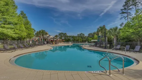 589 Glasgow Drive St. Johns FL 32259