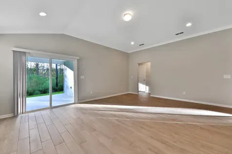 589 Glasgow Drive St. Johns FL 32259