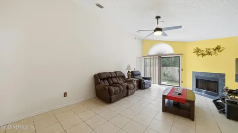 2890 Lantana Lakes Drive W Jacksonville FL 32246