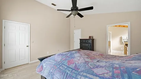 2890 Lantana Lakes Drive W Jacksonville FL 32246