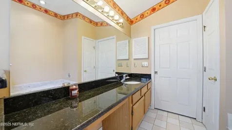2890 Lantana Lakes Drive W Jacksonville FL 32246