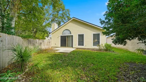 2890 Lantana Lakes Drive W Jacksonville FL 32246