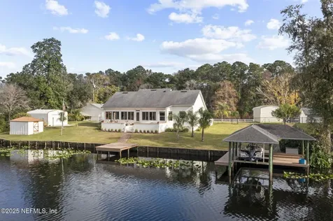 2134 Flintlock Court Green Cove Springs FL 32043