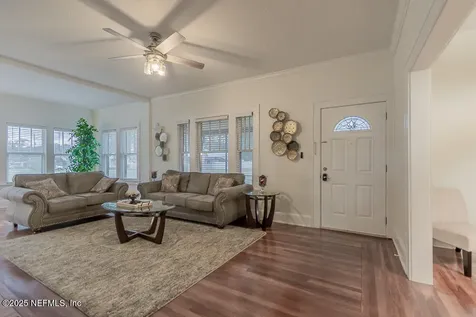 5101 Fremont Street Jacksonville FL 32210