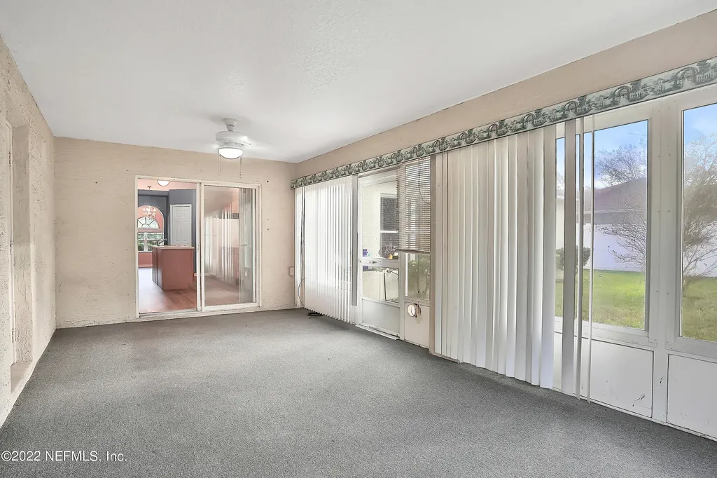 11 Wheatfield Drive Palm Coast FL 32164