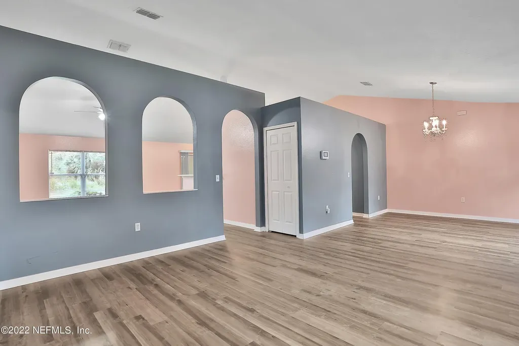 11 Wheatfield Drive Palm Coast FL 32164