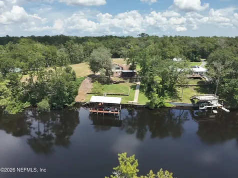 2184 Winchester Road Green Cove Springs FL 32043