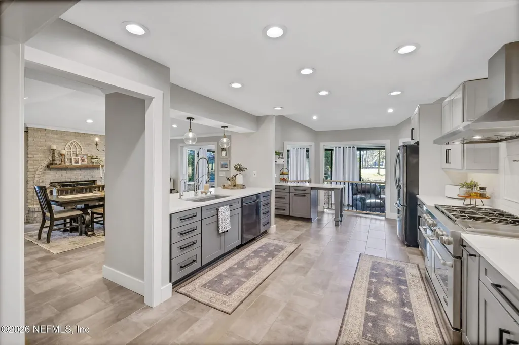 1795 Shoal Creek Circle Green Cove Springs FL 32043
