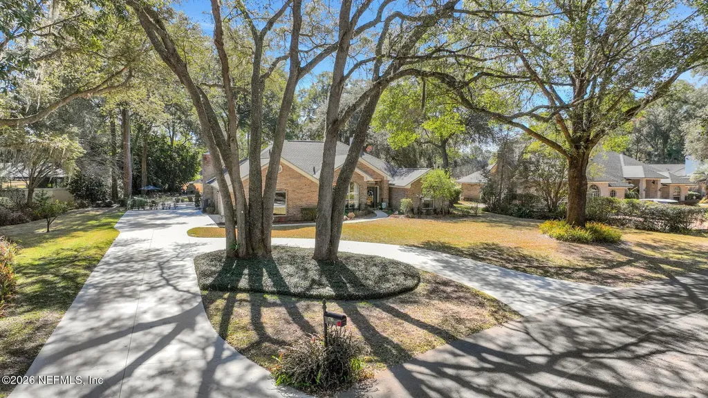 1795 Shoal Creek Circle Green Cove Springs FL 32043
