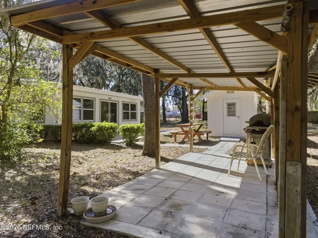 6930 County Road 214 Melrose FL 32666