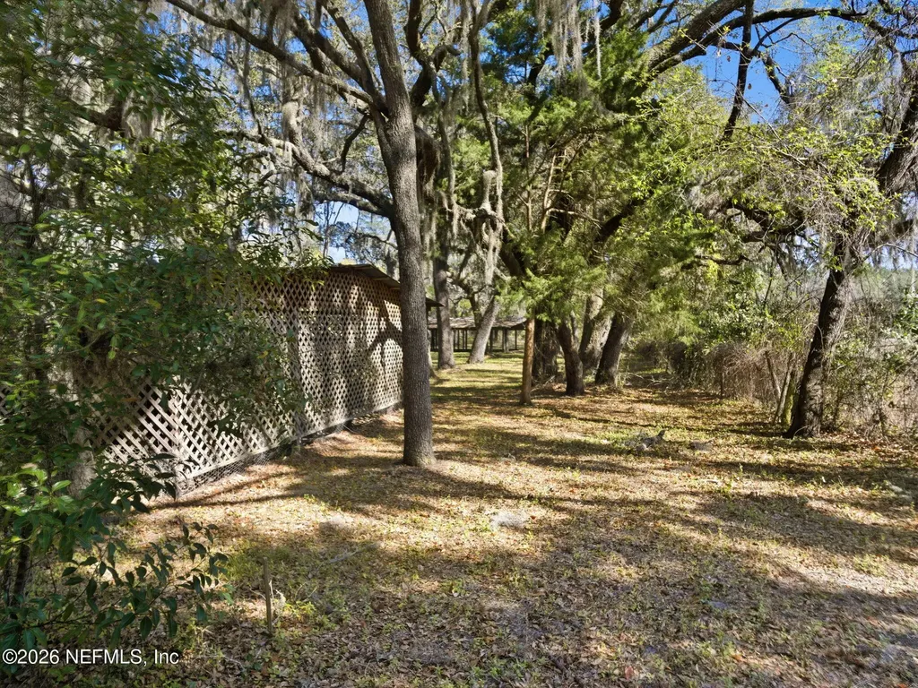 6930 County Road 214 Melrose FL 32666