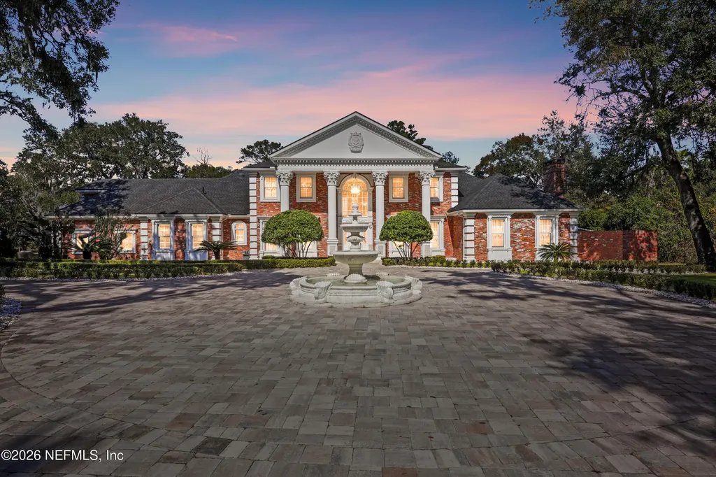 1370 Moss Creek Drive Jacksonville FL 32225