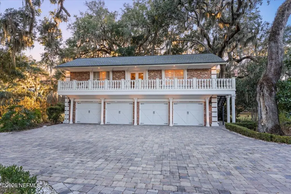 1370 Moss Creek Drive Jacksonville FL 32225