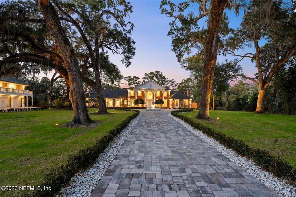 1370 Moss Creek Drive Jacksonville FL 32225