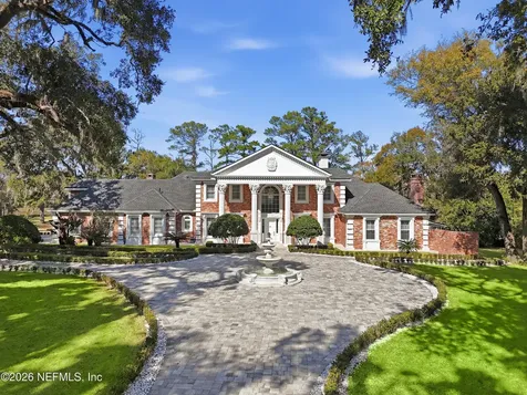 1370 Moss Creek Drive Jacksonville FL 32225