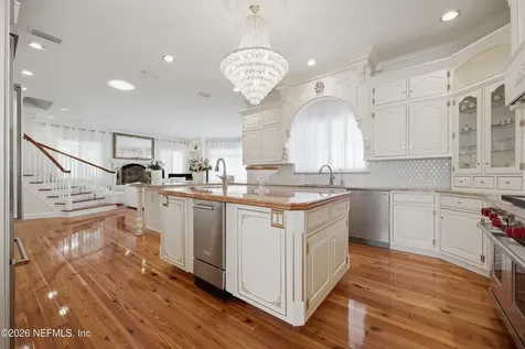 1370 Moss Creek Drive Jacksonville FL 32225