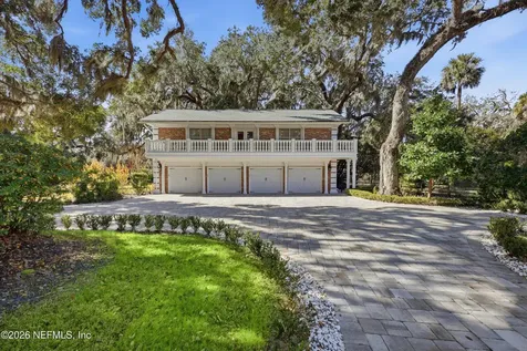 1370 Moss Creek Drive Jacksonville FL 32225