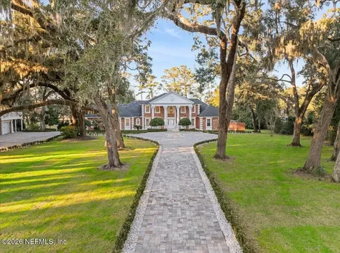 1370 Moss Creek Drive Jacksonville FL 32225