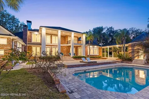 1370 Moss Creek Drive Jacksonville FL 32225
