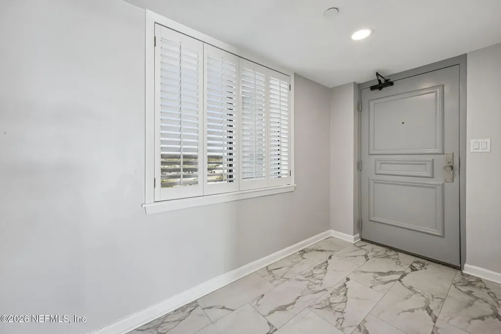 4401 Lakeside Drive Jacksonville FL 32210
